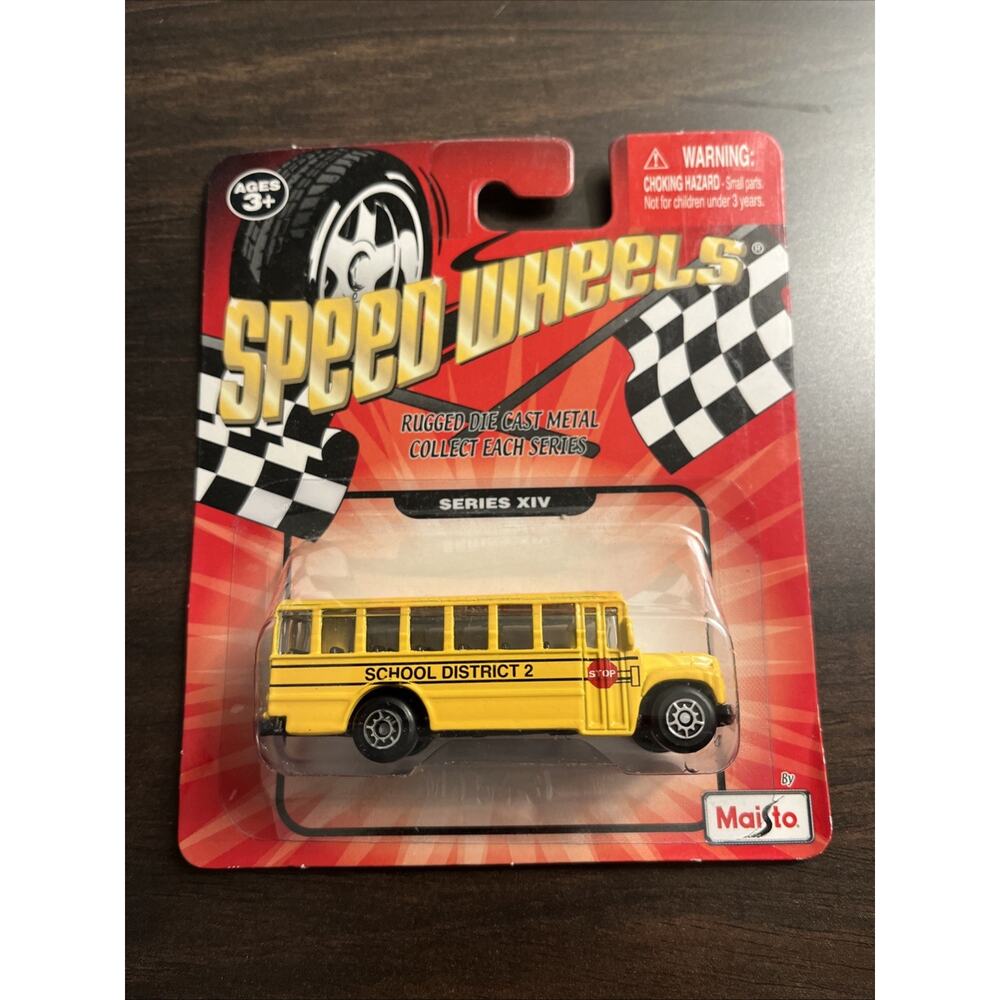 School Bus #2 Yellow Maisto / Speed Wheels 1/64 Scale Die-Cast Sealed